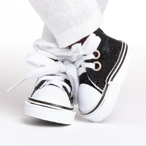 EXCLUSIVE HarperIman Yumi 14” Plush Linen Doll - Picture 6 of 9